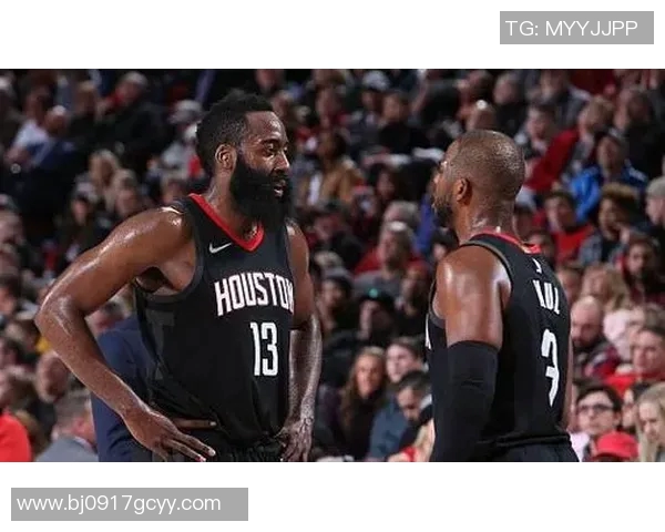 2017年季后赛火箭与雷霆激战回顾两队巅峰对决的精彩瞬间与战术分析 2017年季后赛火箭与雷霆激战回顾两队巅峰对决的精彩瞬间与战术分析