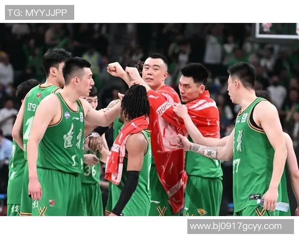 辽宁男篮登上CBA巅峰！2024年夺冠瞬间震撼全场！